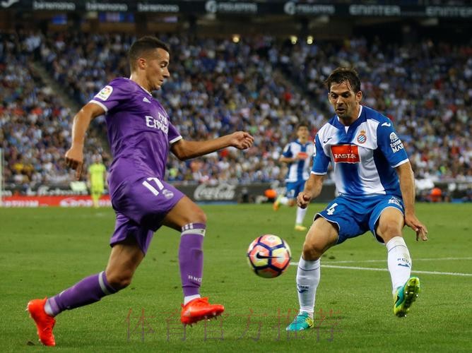 半场-皇马暂2-0萨尔茨堡红牛 维尼传射巴韦建功